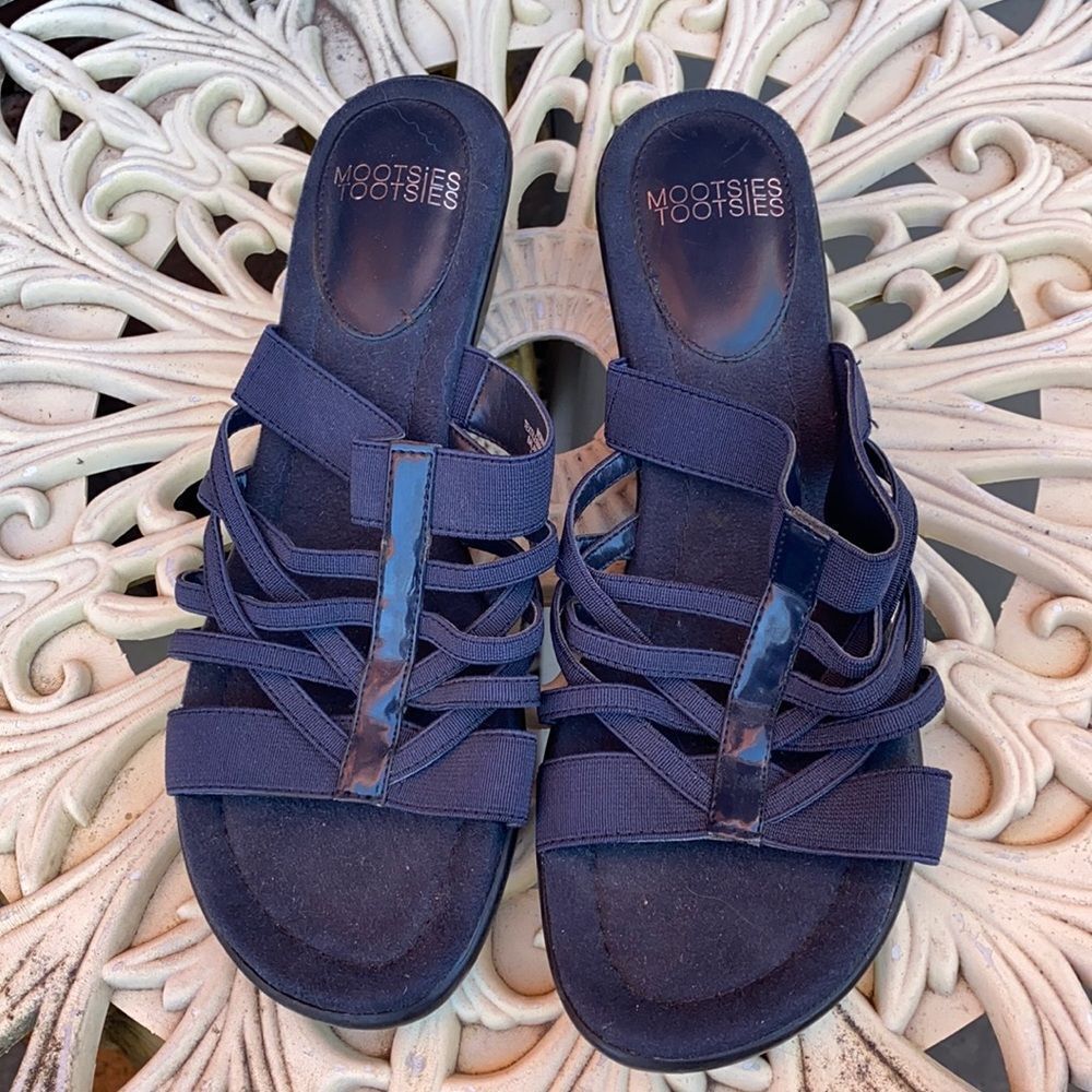 Mootsies Tootsies sandals sz. 8
